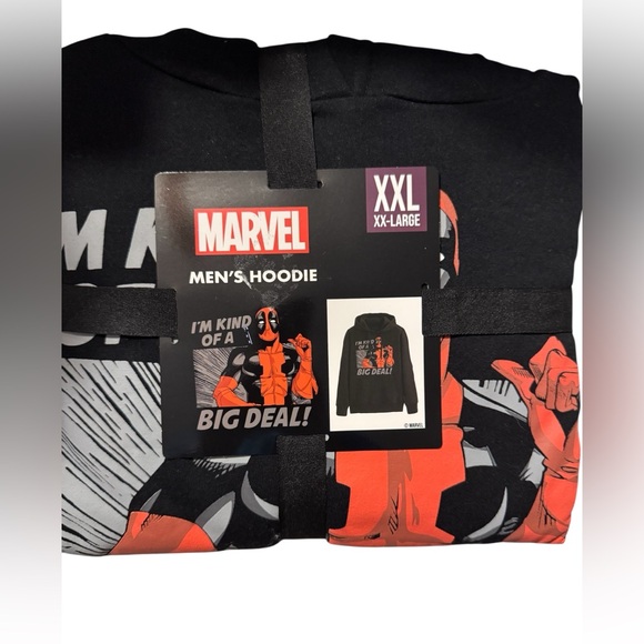 NWT  MARVEL OFFICIALLY LICENSED DEADPOOL Men's Hoodie   XXLARGE   #U - Picture 3 of 3